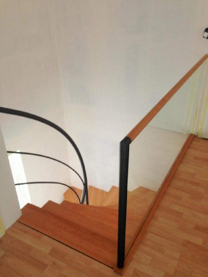 Escalier bois sur mesure Malling